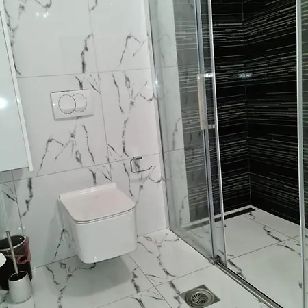 Willa Luxury Horse River *