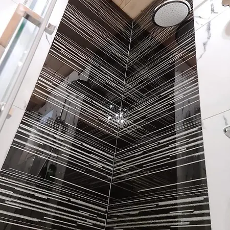 Willa Luxury Horse River Sekulic